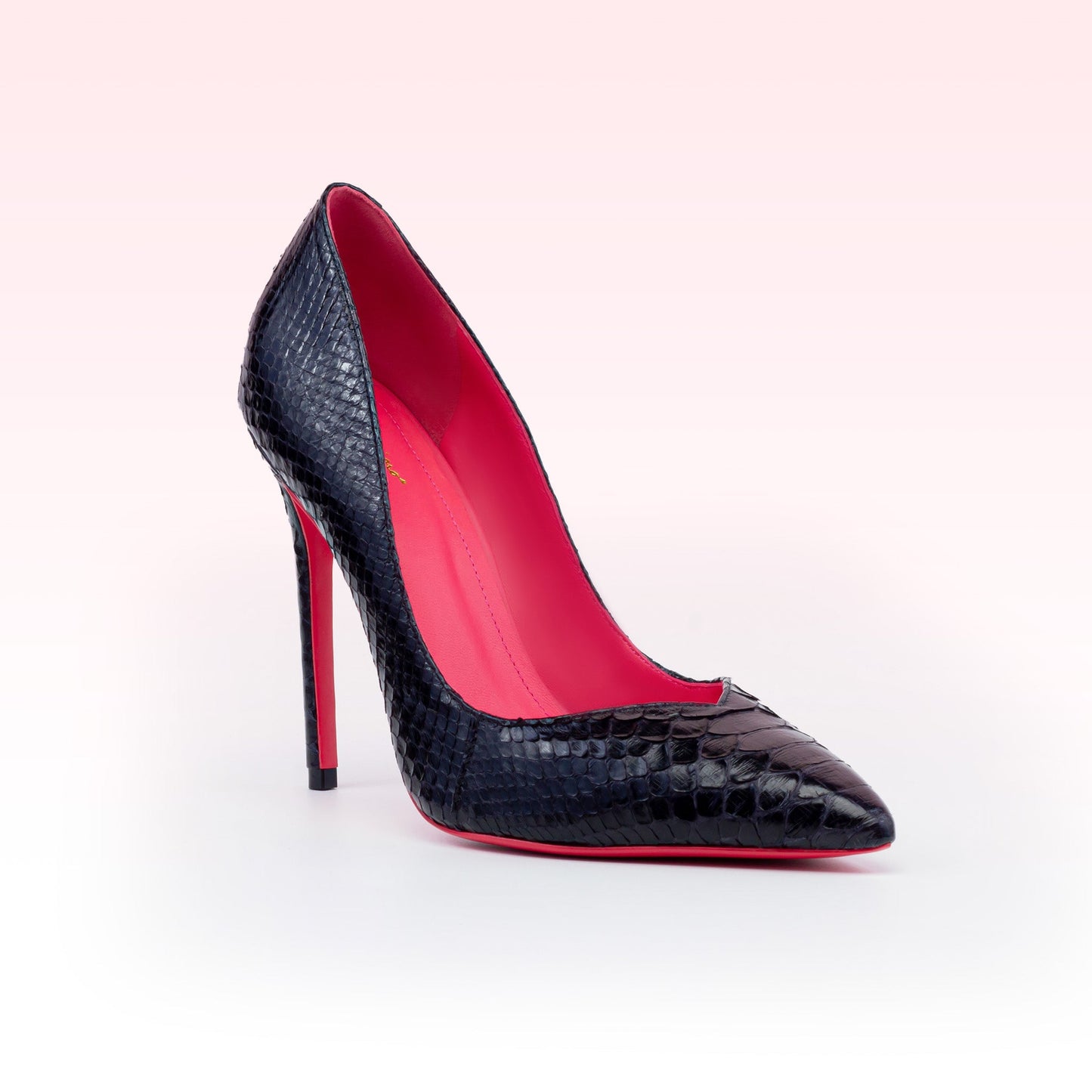 Scarpin Kin Python Preto