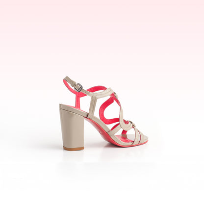 Sandália Cecília High Block Fendi