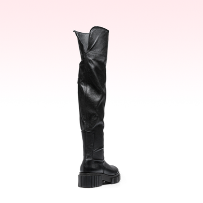 Bota Chantal Preto